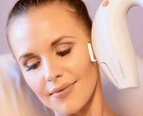 How is fractional facial skin rejuvenation performed